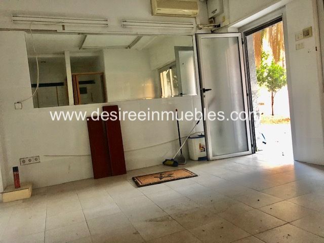 Premises for sale in  Valencia Capital