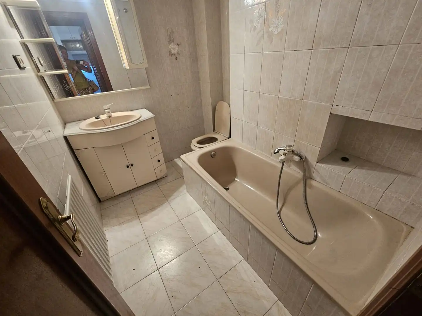 Bathroom of Flat for sale in San Millán - Ayuntamiento