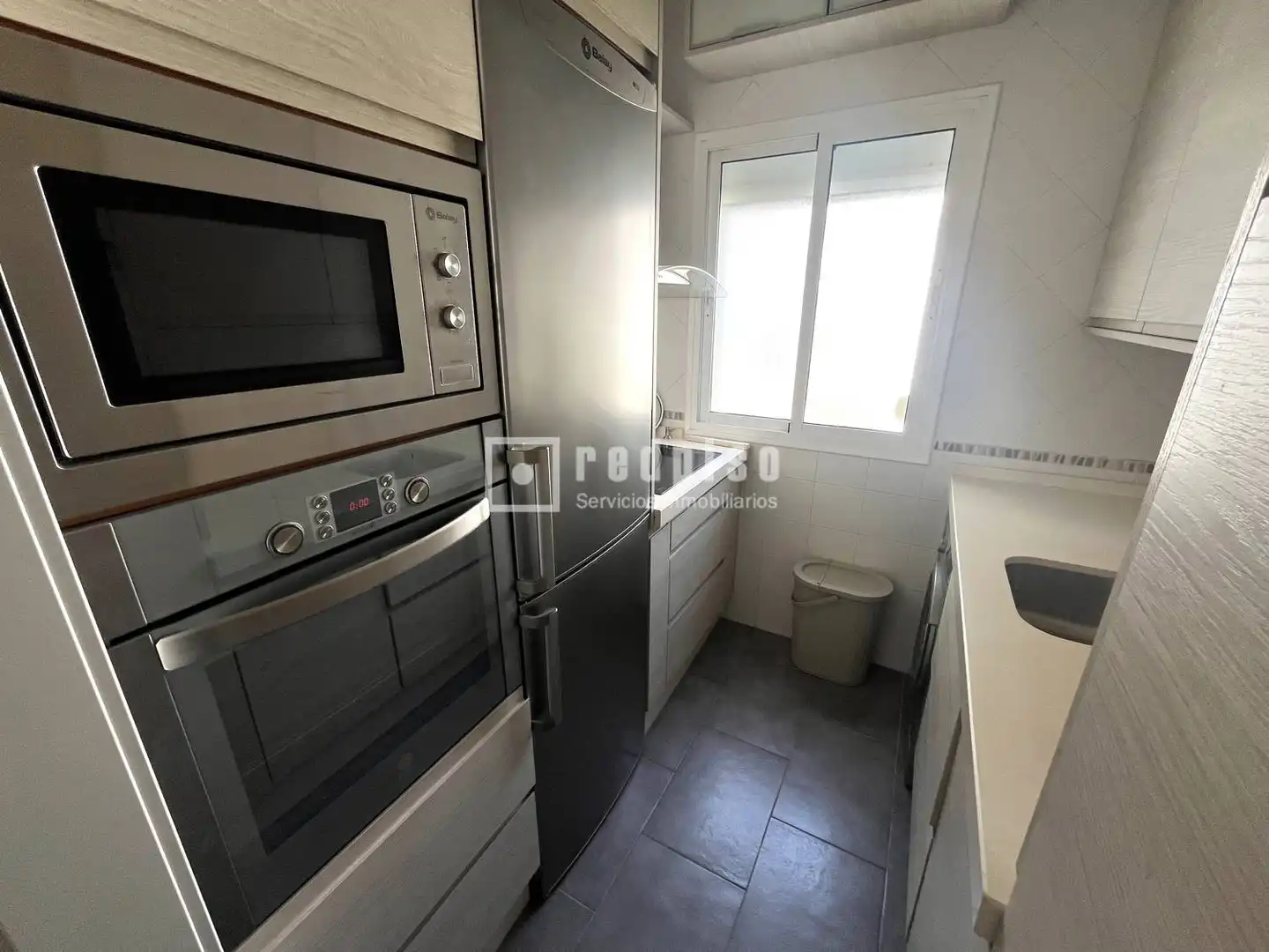 Kitchen of Flat for rent in Sevilla  with Air Conditioner, Terrace and Furnished
