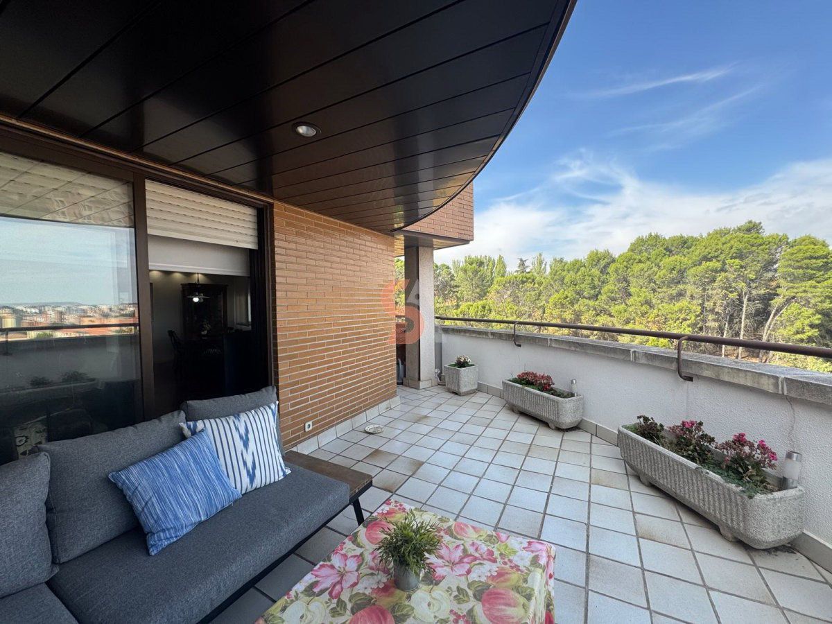 Terraza de Dúplex en venta en Valladolid Capital con Calefacción, Terraza y Trastero
