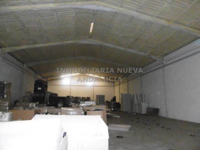 Nave industrial en Alquiler en Viator