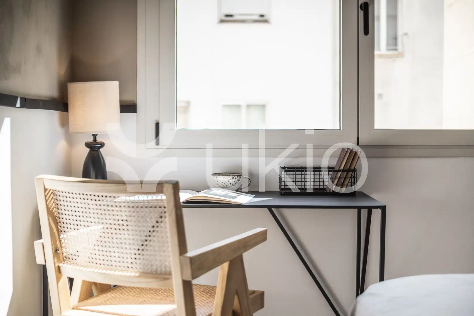 Habitación de Apartamento de alquiler en Madrid con Calefacción, Amueblado y Horno