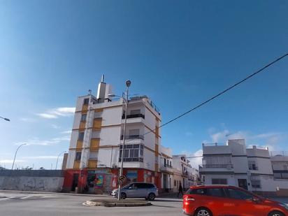 Exterior view of Single-family semi-detached for sale in El Puerto de Santa María  with Air Conditioner