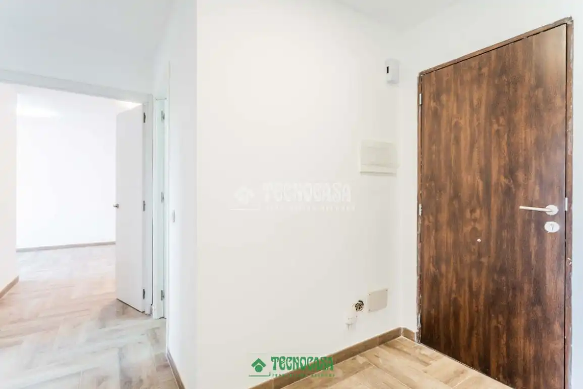 Flat for sale in Almería  with Air Conditioner