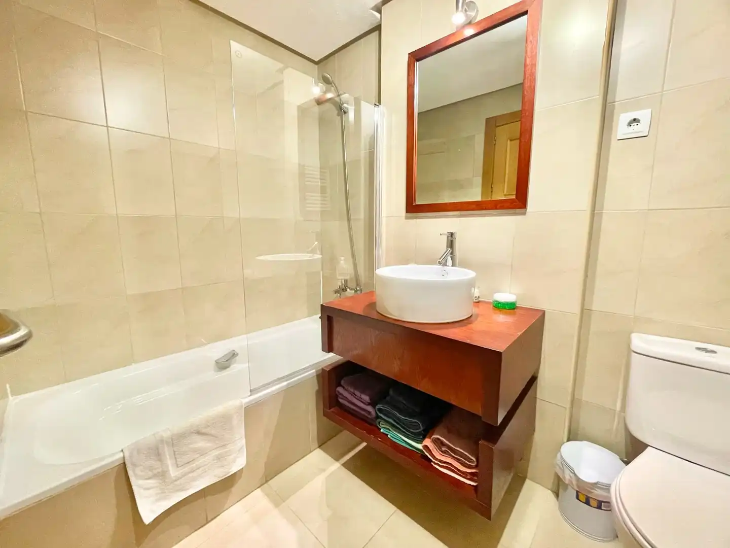 Bathroom of Apartments for rent in Torre-Pacheco  with Air Conditioner, Terrace and Furnished