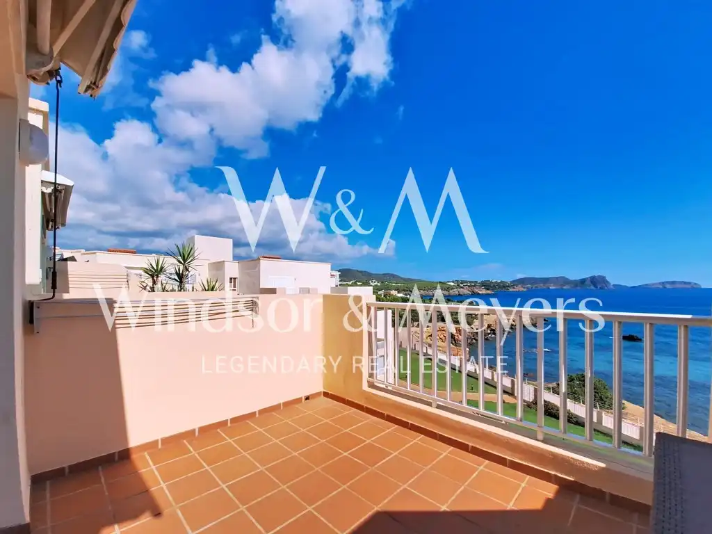 Terrace of Flat for sale in Santa Eulària des Riu  with Air Conditioner, Furnished and Microwave