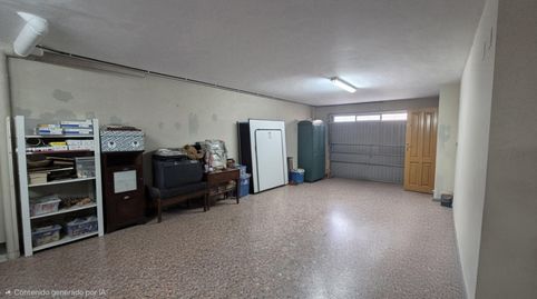 Foto 2 de Casa adosada en venda a Tambor de Granaderos, 20, La Paz, Villena