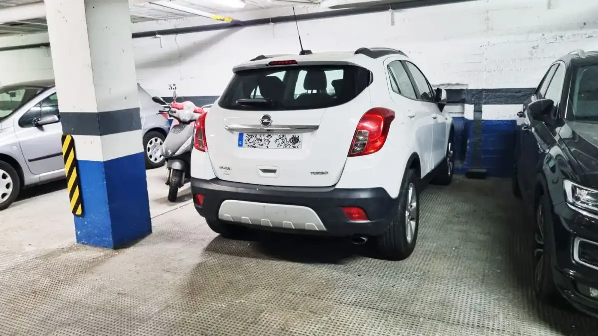 Parking of Garage for rent in Sevilla