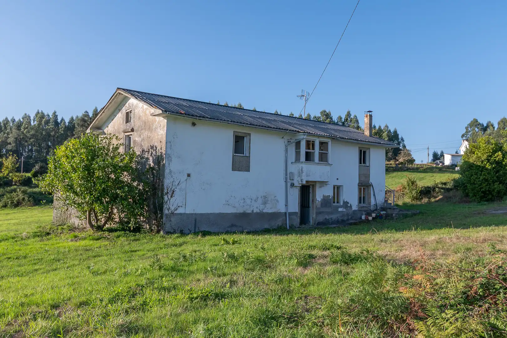 Vista exterior de Finca rústica en venda en Monfero amb Moblat