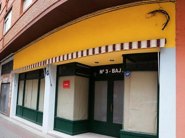 Local comercial en venda a Blas Y Ubide