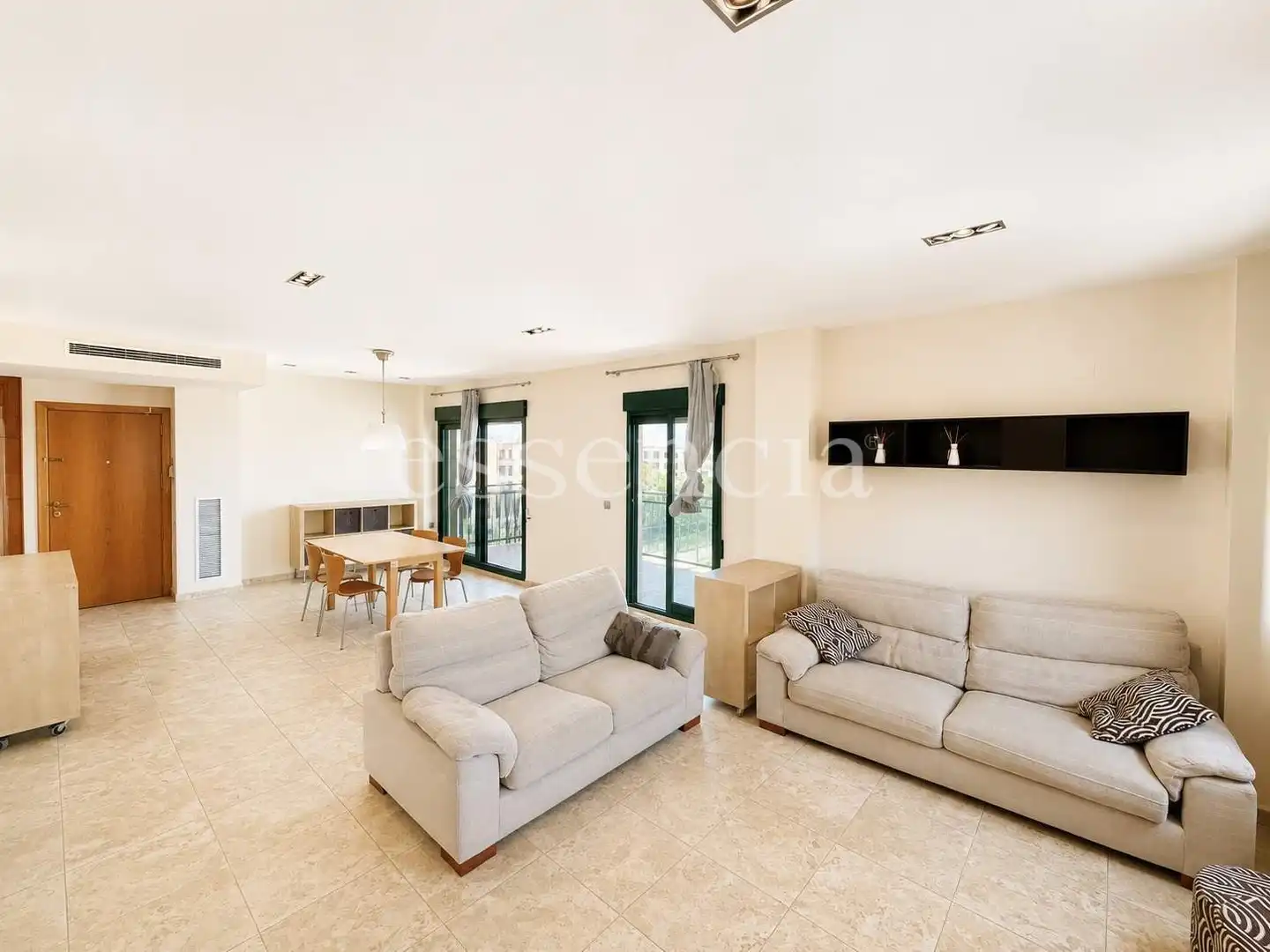 Sala de estar de Ático en venta en Gandia con Aire acondicionado, Jardín privado y Terraza