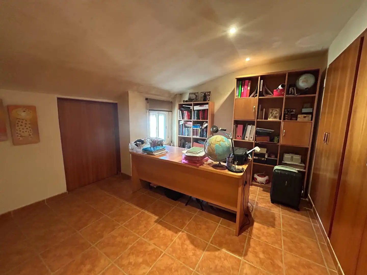 Einfamilien-Reihenhaus zum Verkauf in Cullera mit Klimaanlage, Privatgarten und Terrasse
