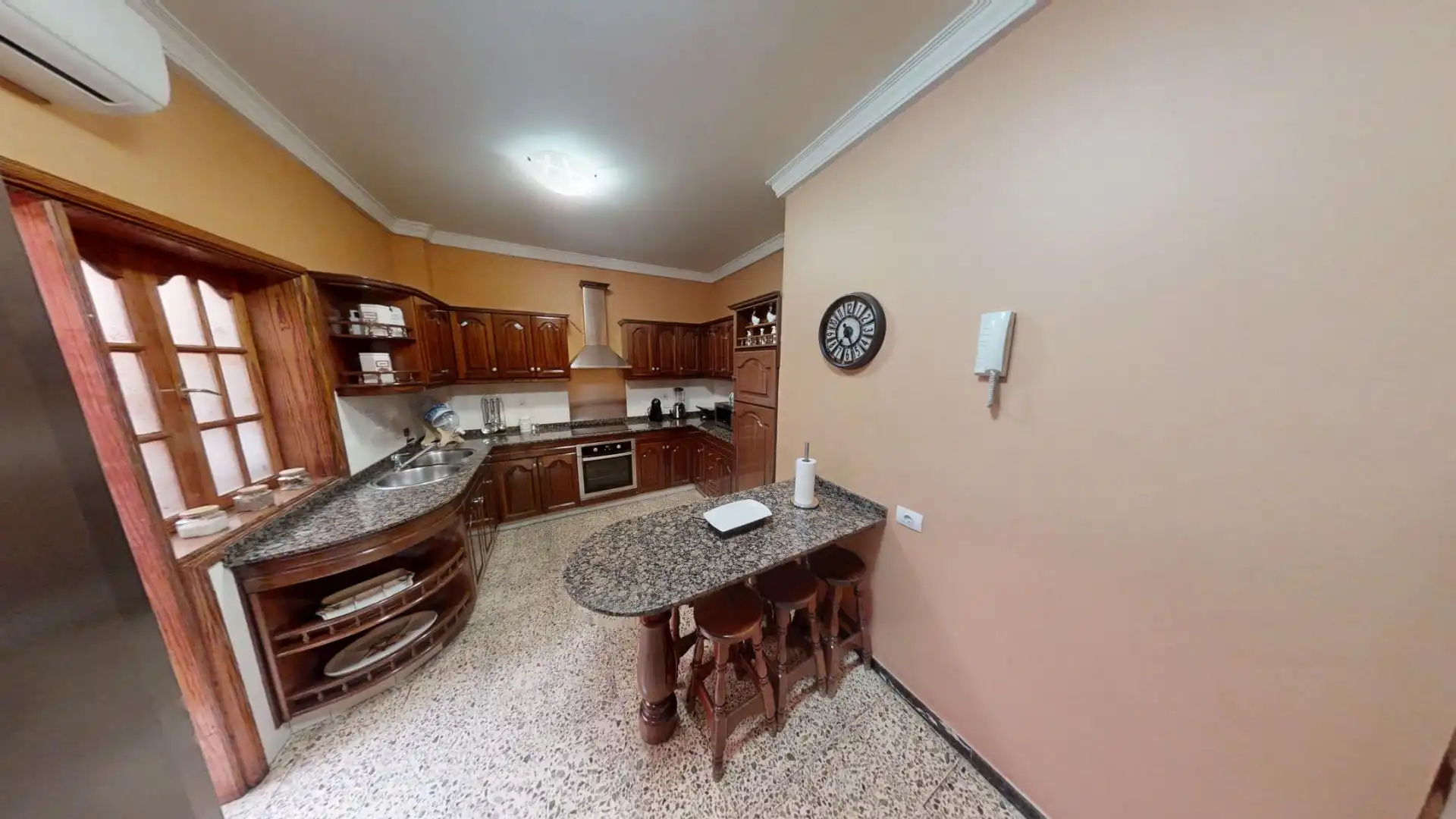 Kitchen of Houses for sale in Telde  with Air Conditioner, Heating and Storage room