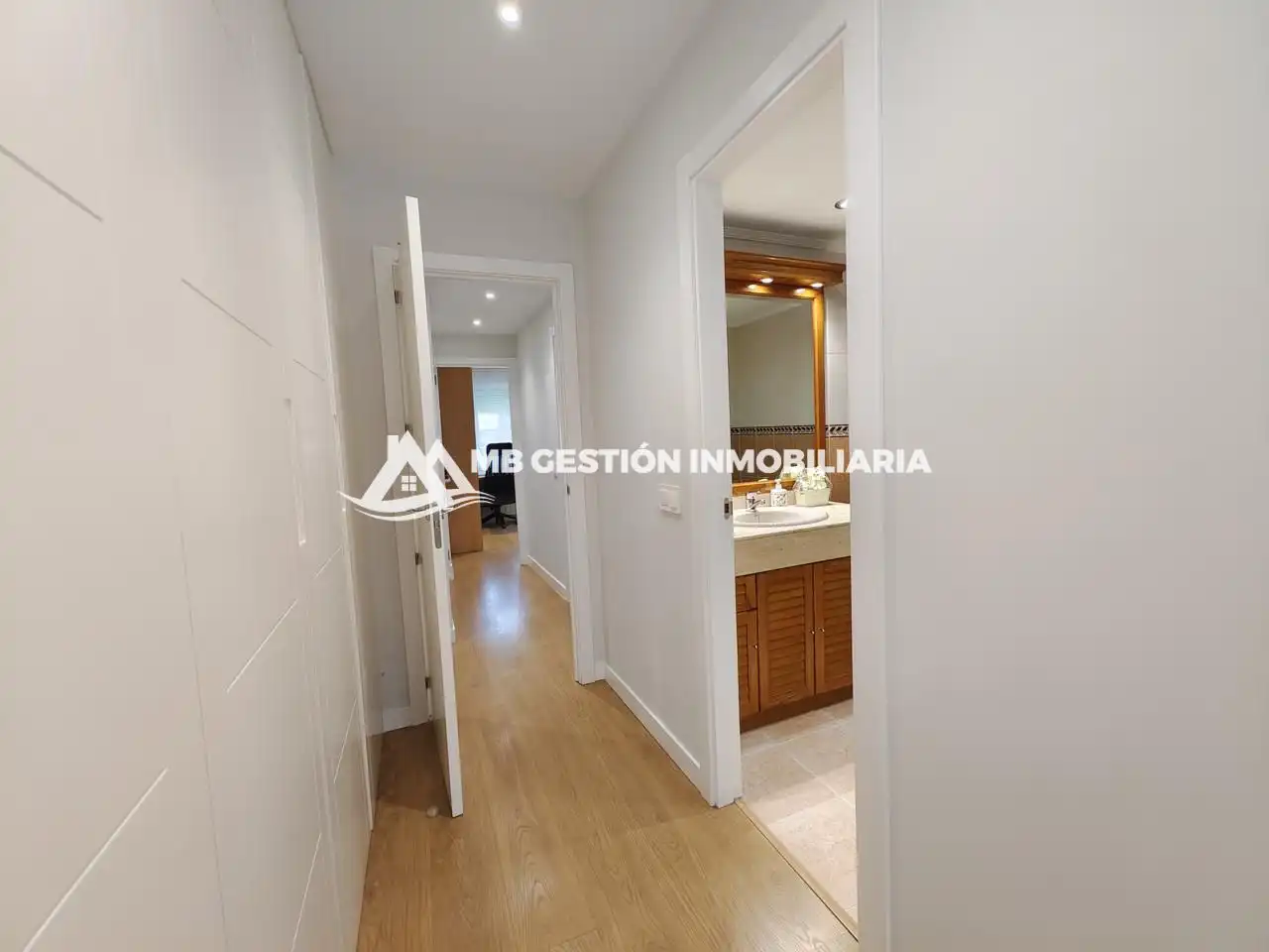 Habitación de Piso en venta en Fuenlabrada con Aire acondicionado, Calefacción y Jardín privado