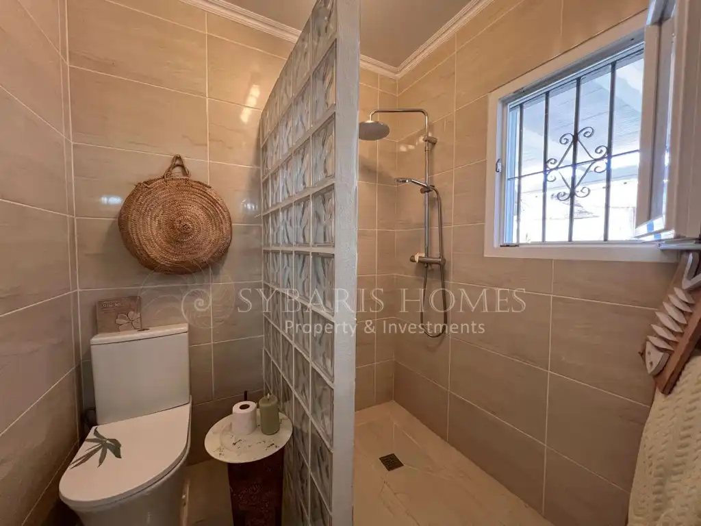 Bathroom of Houses for sale in Els Poblets  with Air Conditioner and Terrace
