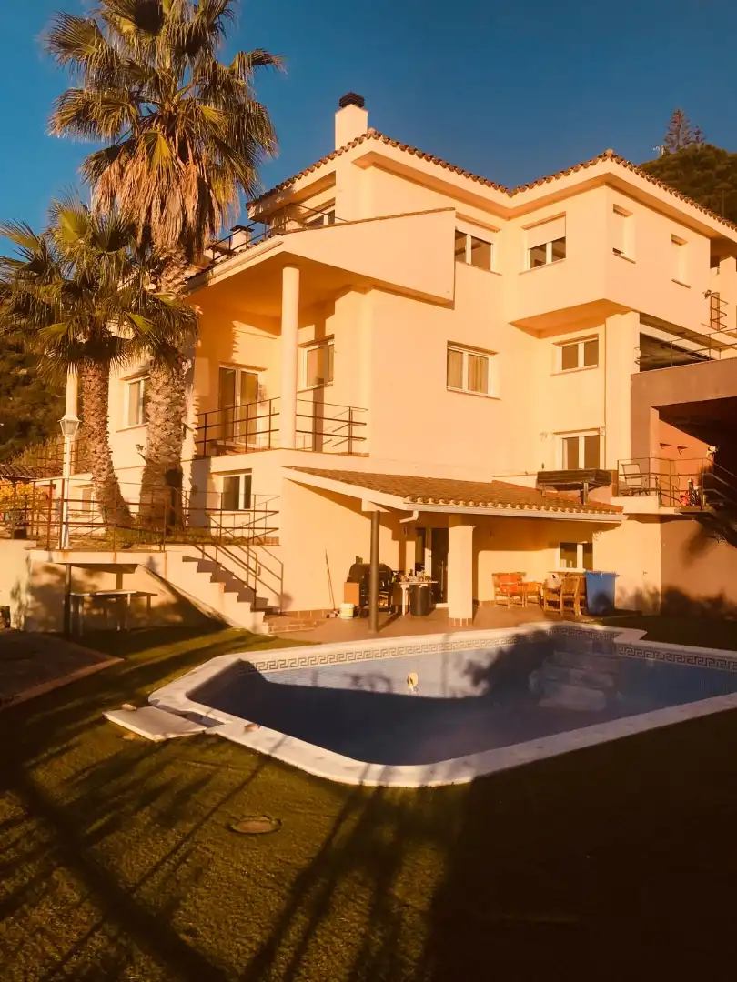 Casa amb terrassa en venda a Camí del Bosc, imagen 2