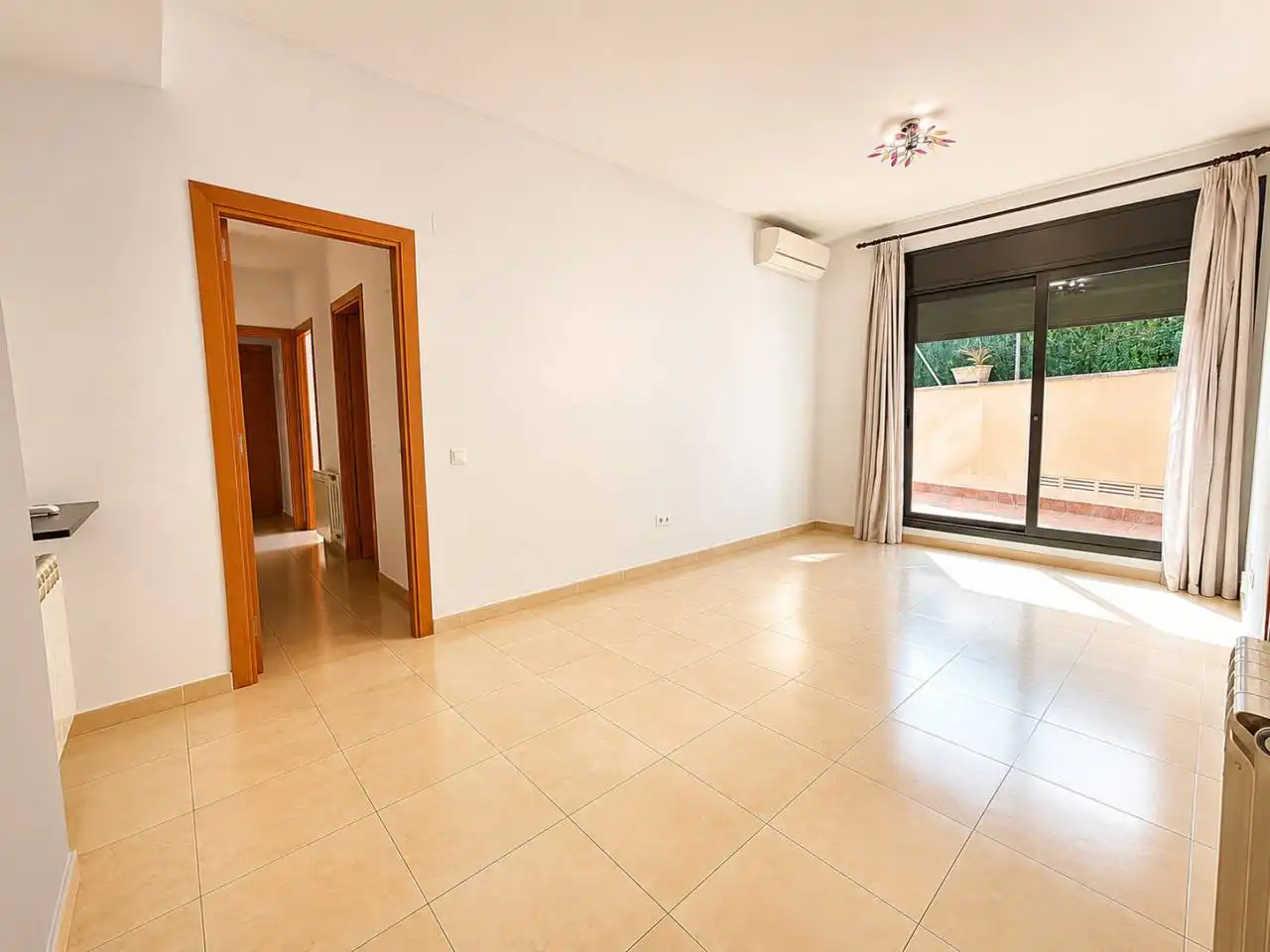 Wohnung zum Verkauf in Palafrugell mit Privatgarten, Terrasse und Gemeinschaftspool