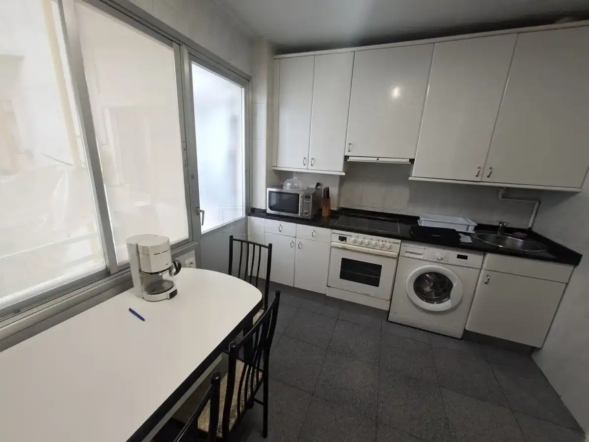 Cocina de Piso en venta en Vitoria - Gasteiz con Calefacción, Parquet y Terraza