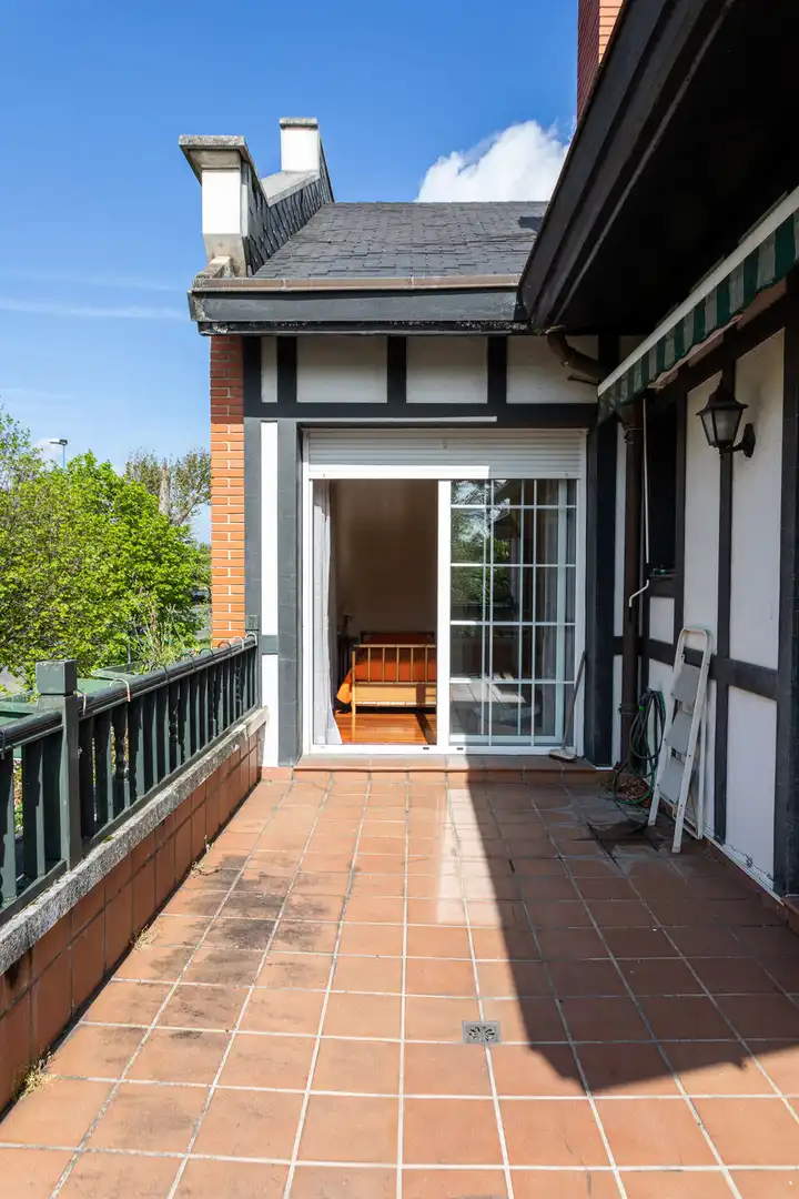Balcony of Detached homes for sale in Getxo   with Heating, Terrace and Storage room