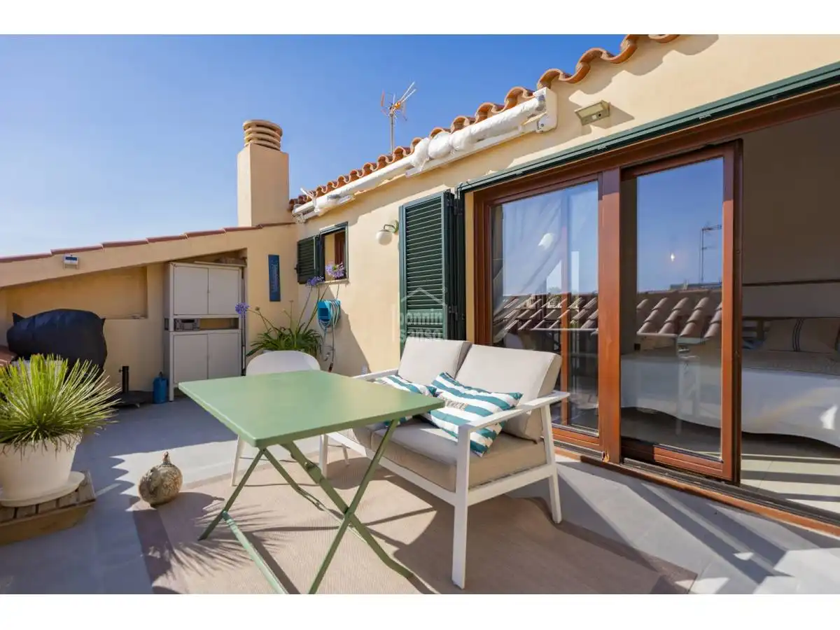 Terraza de Apartamento en venta en Es Castell con Terraza