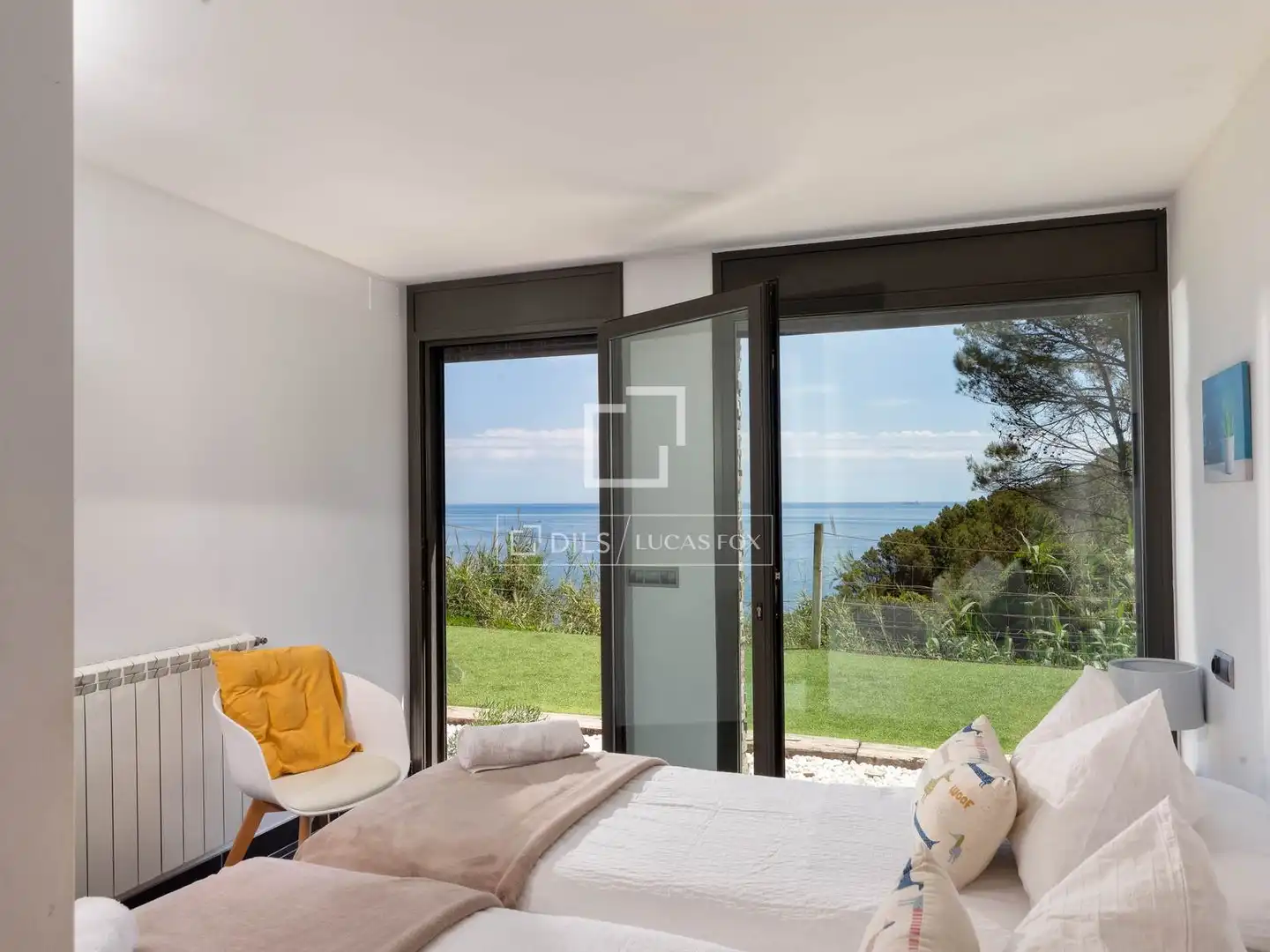 Schlafzimmer von Haus oder Chalet zum Verkauf in Begur mit Klimaanlage, Heizung und Privatgarten
