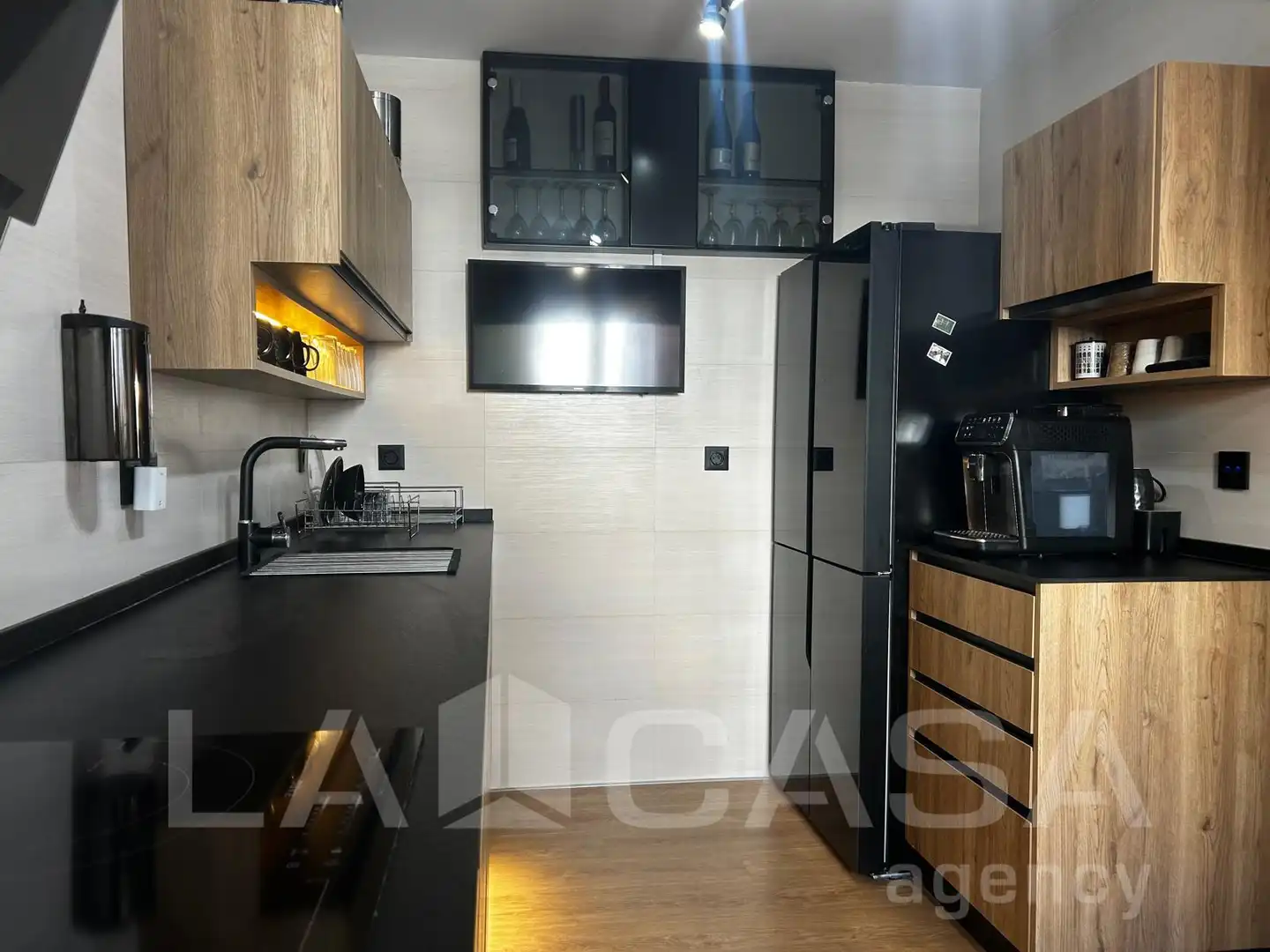 Kitchen of Flat for sale in Montequinto  with Air Conditioner, Storage room and Swimming Pool