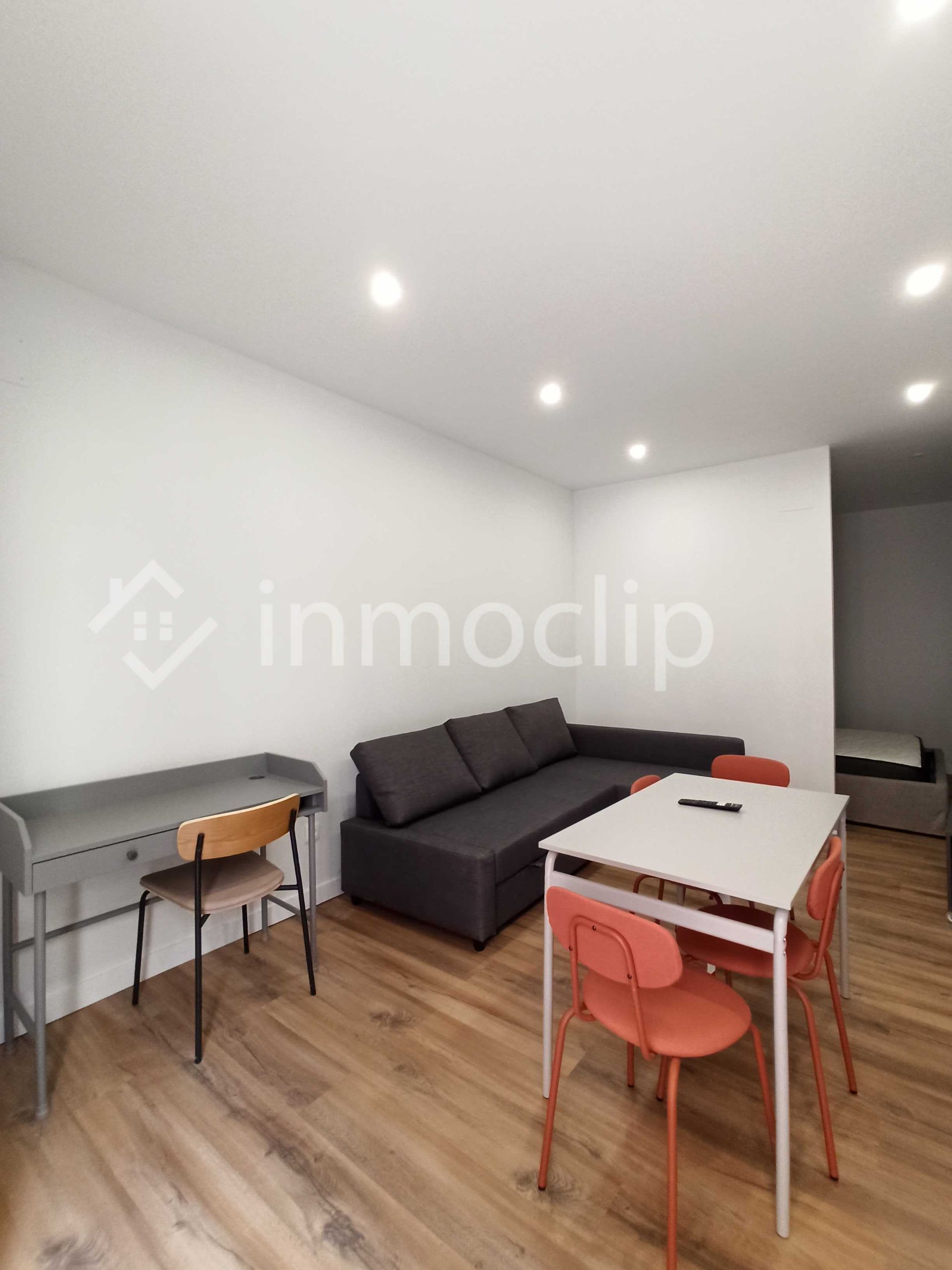 Living room of Study to rent in Salamanca Capital  with Heating and Furnished