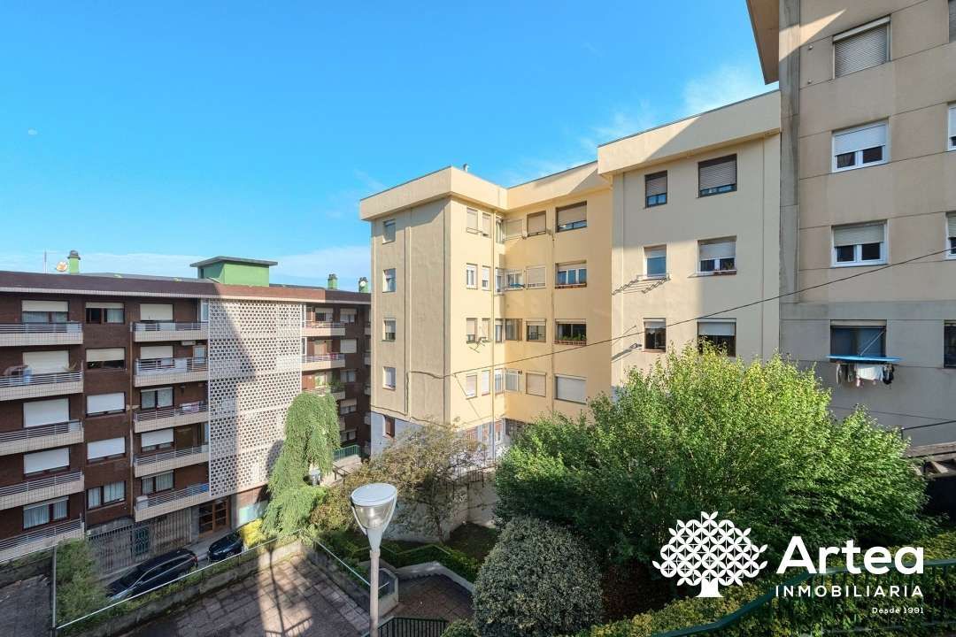 Exterior view of Flat for sale in Bilbao   with Heating, Terrace and Storage room