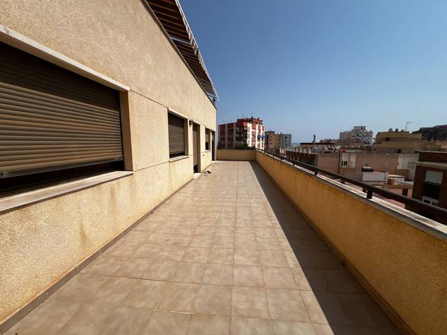 Ático en Venta en Calle Papa Juan Pablo II en Casco Antiguo