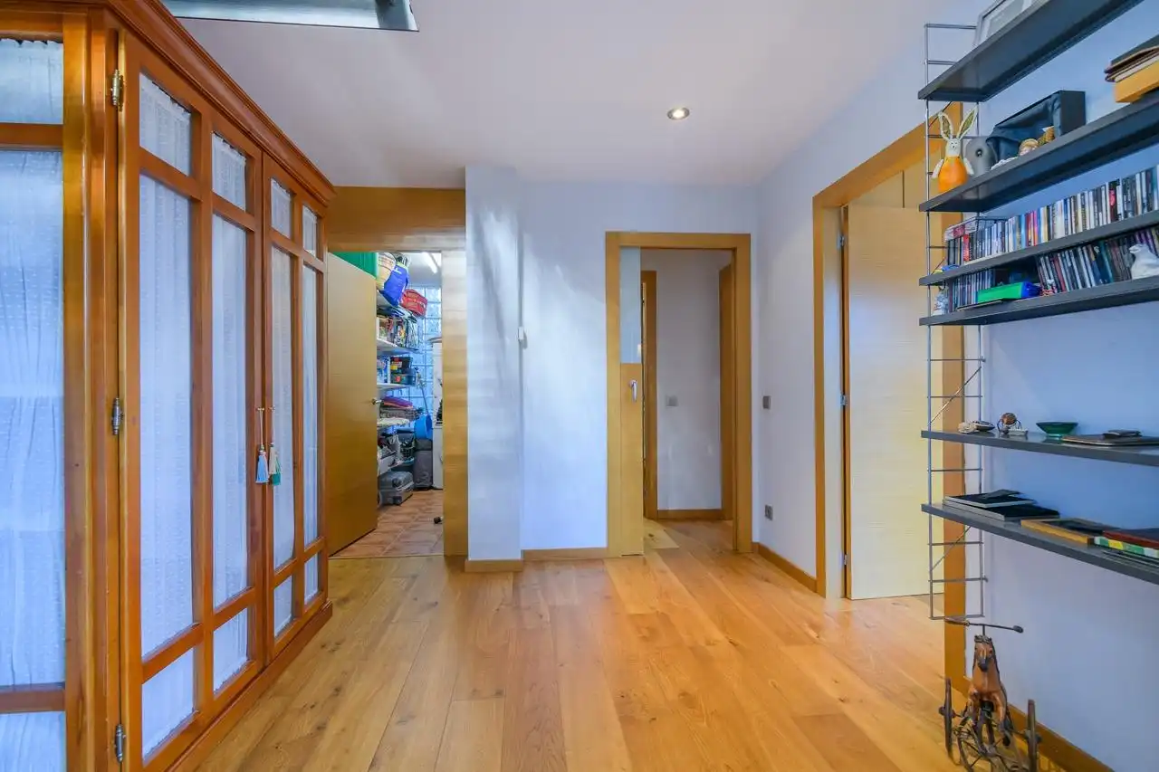 Casa o chalet en venta en Vallirana con Aire acondicionado y Balcón