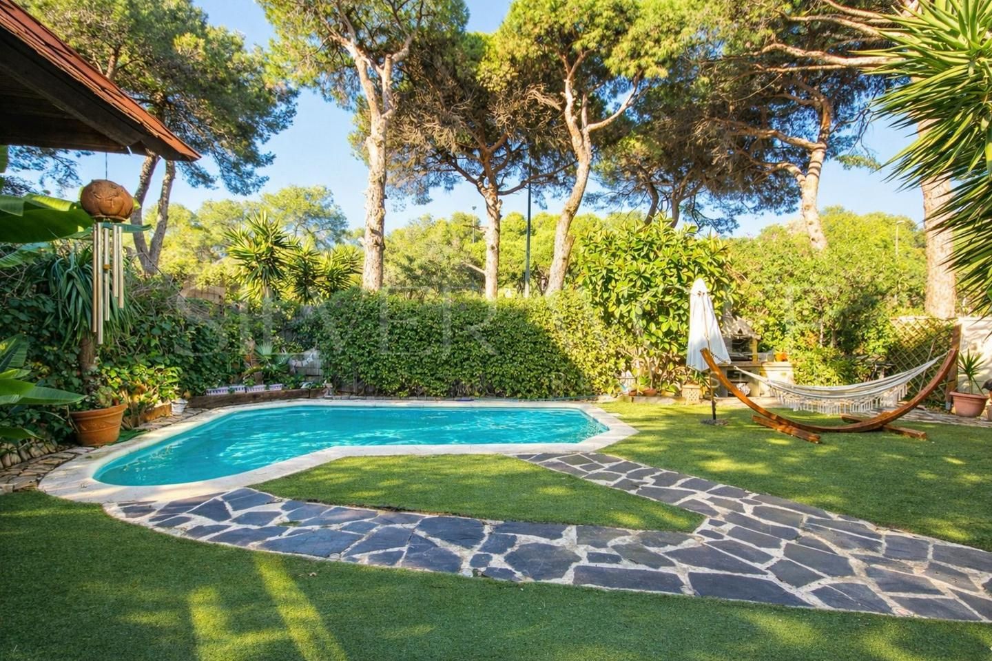 Jardí de Casa adosada en venda en Castelldefels amb Aire condicionat, Calefacció i Jardí privat