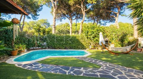 Foto 3 de Casa adosada en venda a Carrer 19, La Pineda, Castelldefels