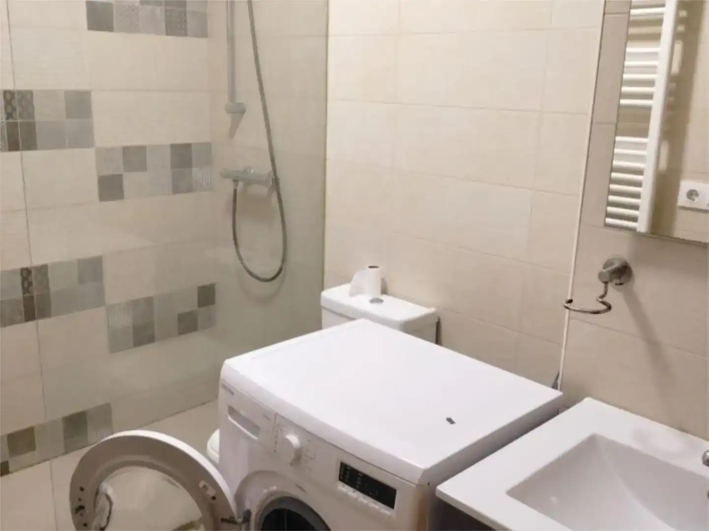 Bany de Pis en venda en Ciutadella de Menorca amb Aire condicionat i Balcó