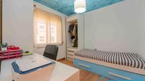 Dormitori de Pis en venda en Viladecans amb Terrassa i Balcó