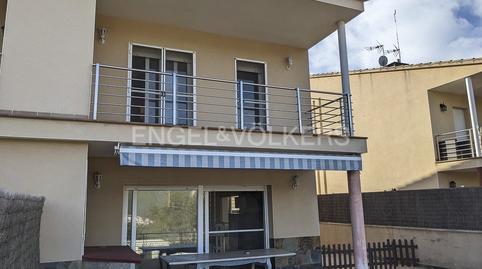 Foto 3 de Casa adosada en venda a Canyelles, Barcelona