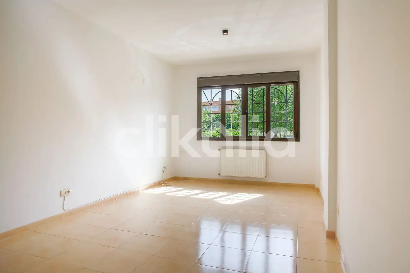 Wohnzimmer von Wohnung zum Verkauf in Valdemoro mit Heizung, Privatgarten und Abstellraum