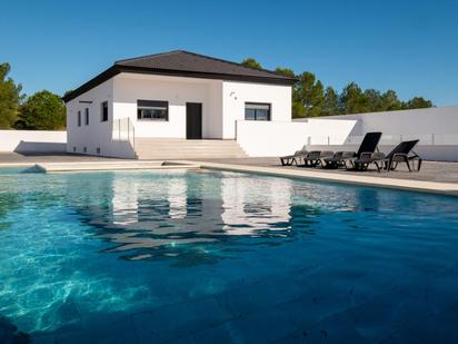 Piscina de Casa o xalet en venda en Ayamonte amb Aire condicionat, Calefacció i Jardí privat