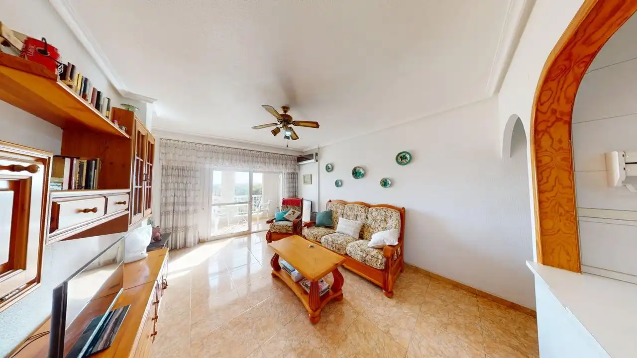 Piso con terraza en venta en Calle Rafal, imagen 3