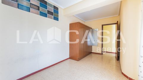 Photo 3 of Flat for sale in Plaça del Cedre, Ciutat Jardí, Valencia Capital