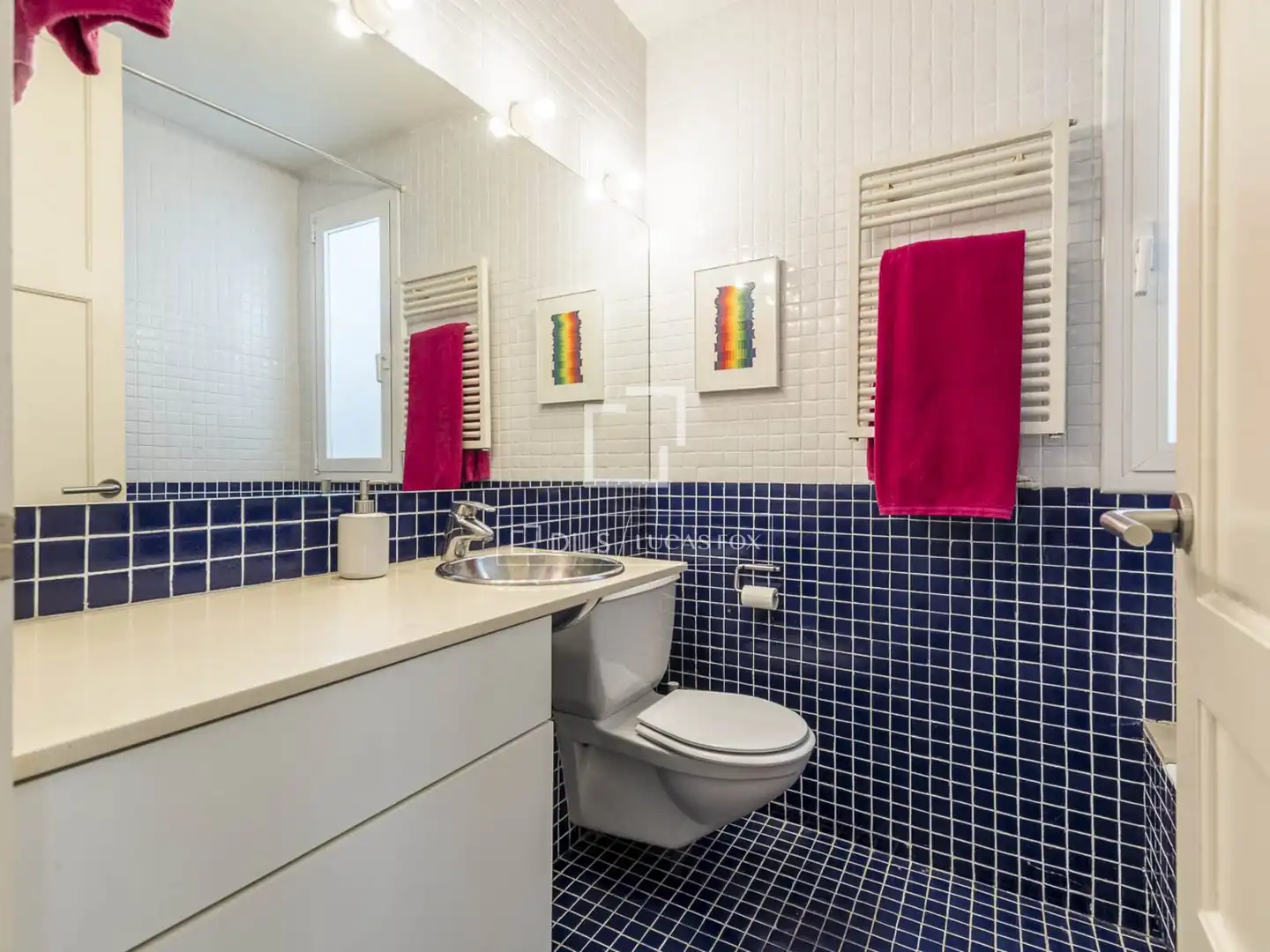 Badezimmer von Wohnung zum Verkauf in Barcelona mit Klimaanlage, Heizung und Terrasse