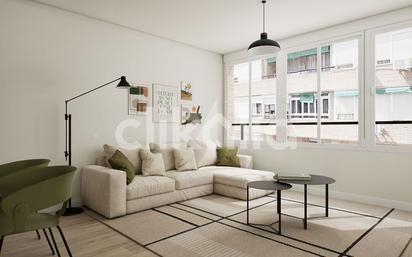 Living room of Flat for sale in  Sevilla Capital  with Air Conditioner and Storage room