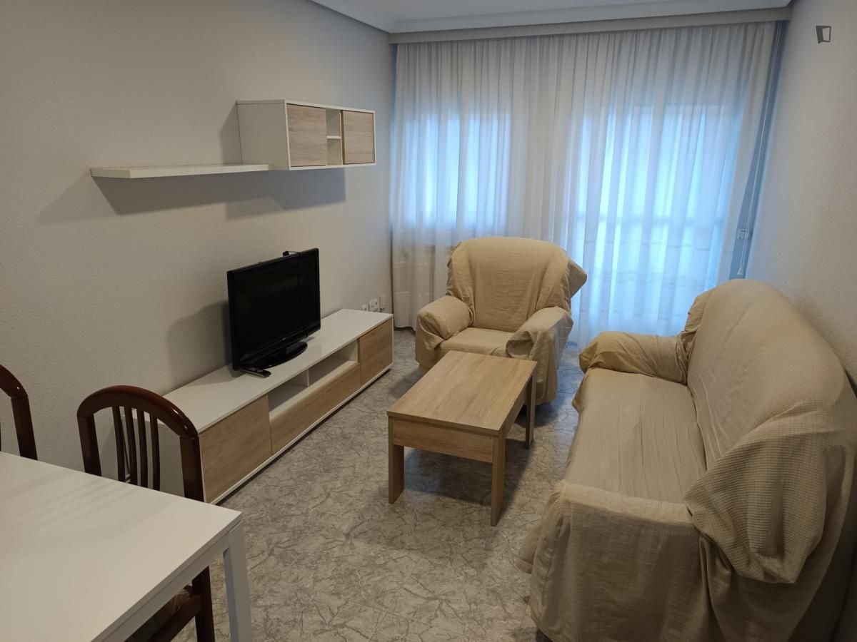 Sala d'estar de Apartament de lloguer en Salamanca Capital amb Moblat, Forn i Rentadora