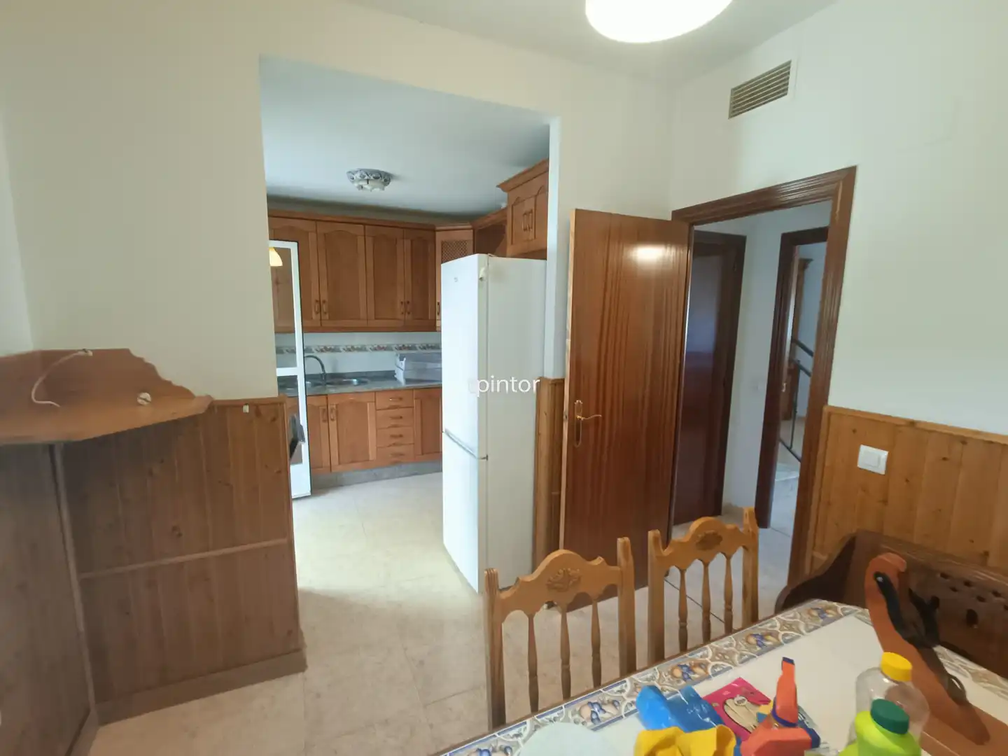 Kitchen of Detached homes for rent in Cáceres  with Oven, Washing machine and Microwave