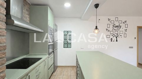 Foto 2 de Piso en venta en Lloreda, Badalona