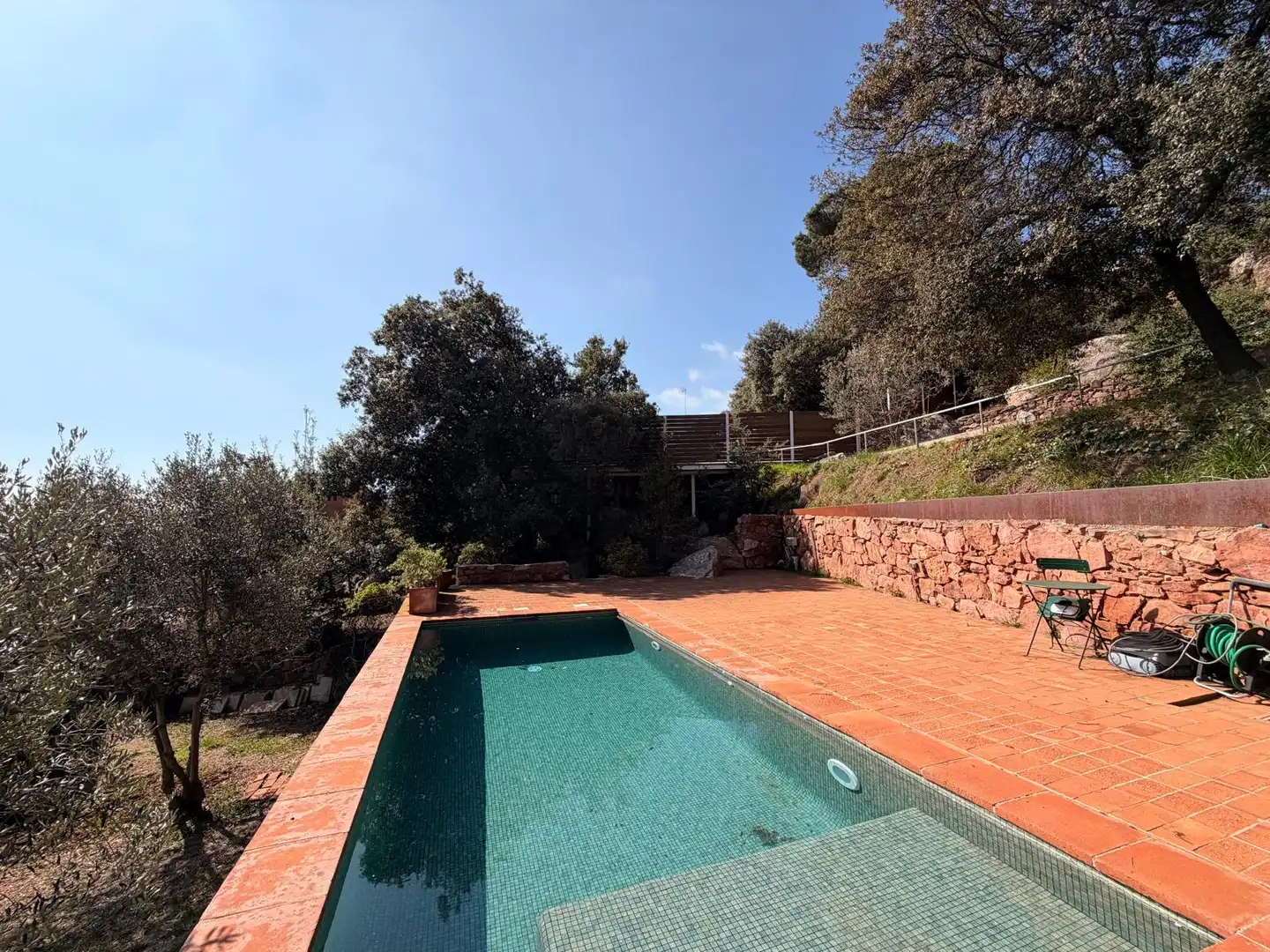 Swimming pool of Houses for sale in Castellar del Vallès  with Air Conditioner, Heating and Private garden