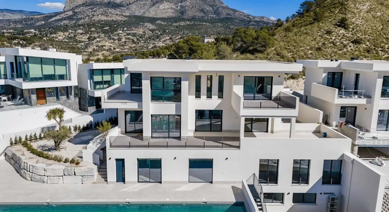 Maison rustique avec piscine à vendre à Golf Bahía, imagen 7