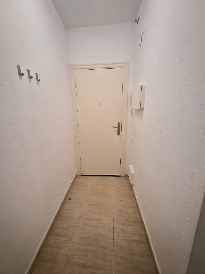 Piso en venta en Roda de Berà con Terraza, Horno y Balcón