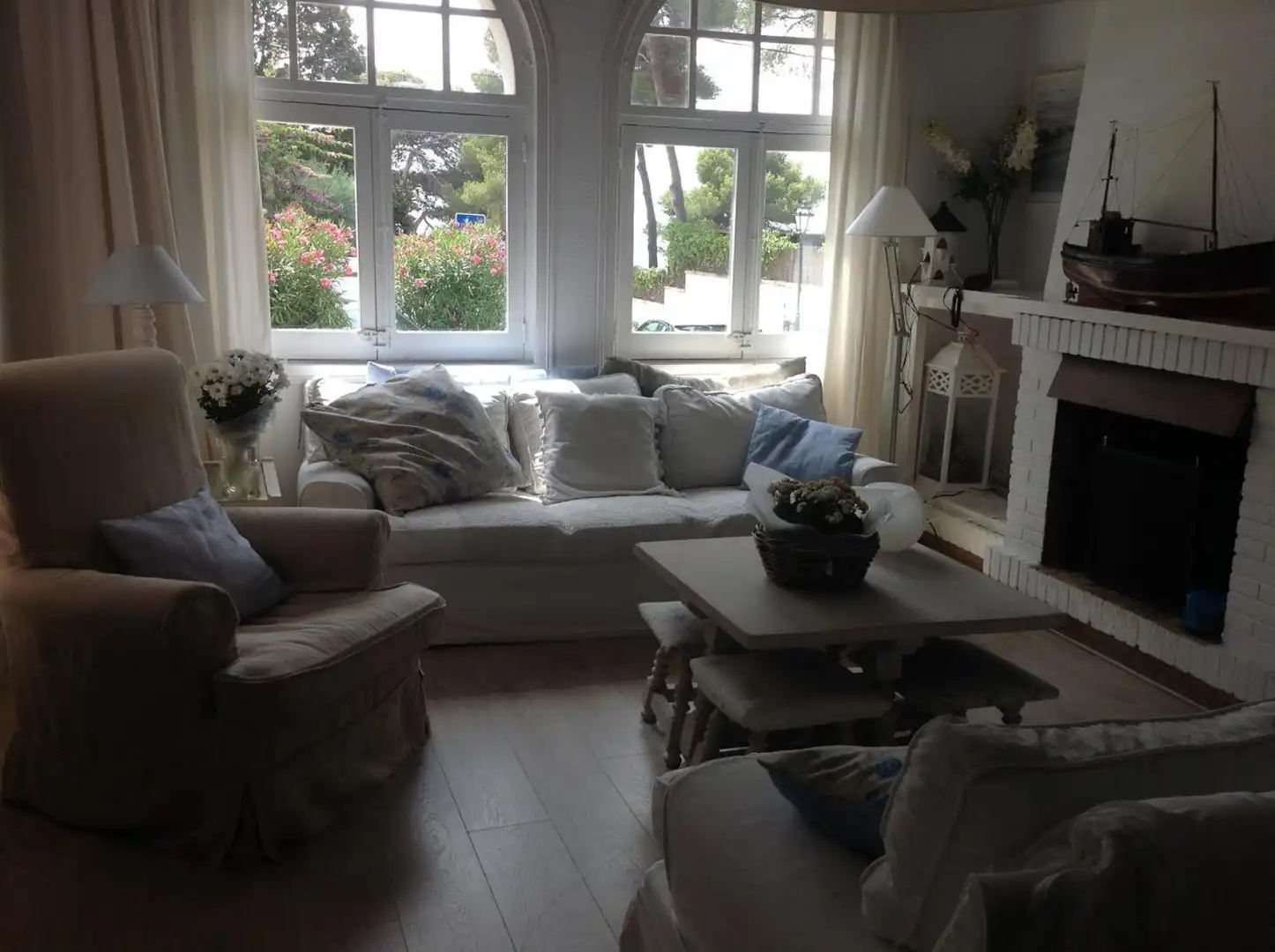 Sala de estar de Casa o chalet de alquiler en Castell d'Aro, Platja d'Aro i s'Agaró con Calefacción y Jardín privado