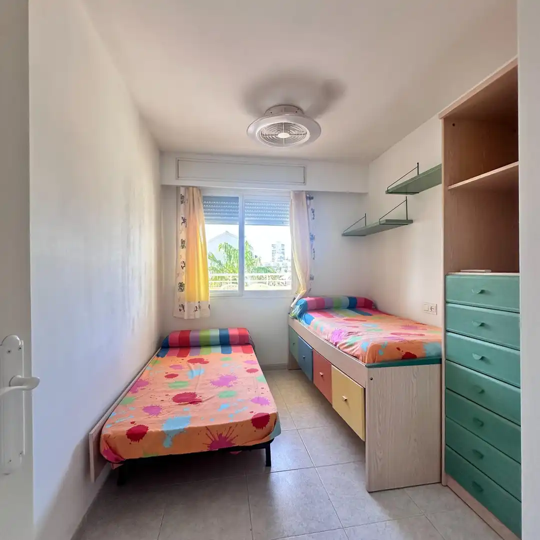 Bedroom of Flat for sale in Valencia  with Air Conditioner, Private garden and Terrace