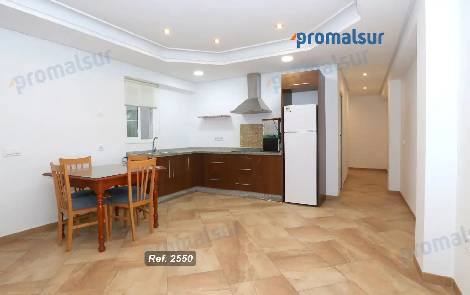 Kitchen of Flat for sale in Puente Genil  with Air Conditioner